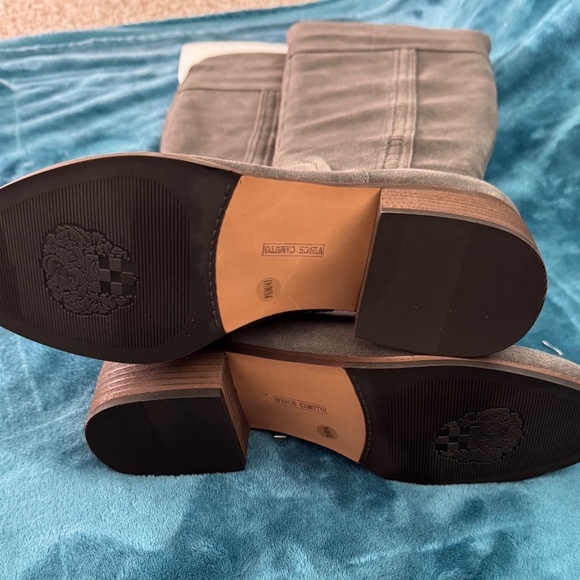 🤍 Vince Camuto Knee-High Suede Boots | NEVER WORN 🤍 - Picture 5 of 5